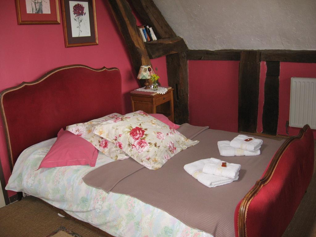 La Boursaie Bed and Breakfast Livarot-Pays-d'Auge Kamer foto